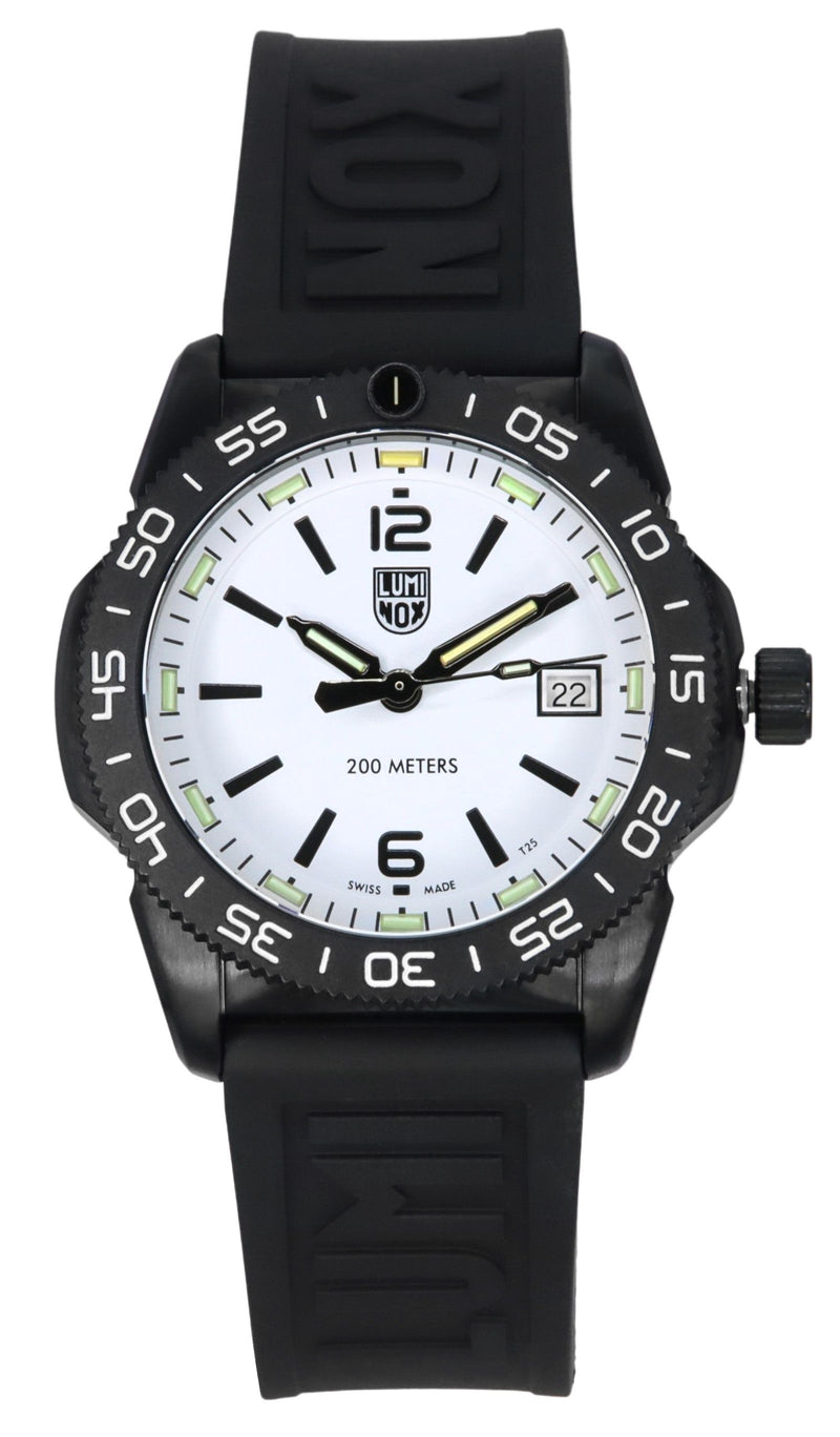 Luminox Pacific Diver Ripple Rubber Strap White Dial Quartz XS.3127M 200M Mens Watch