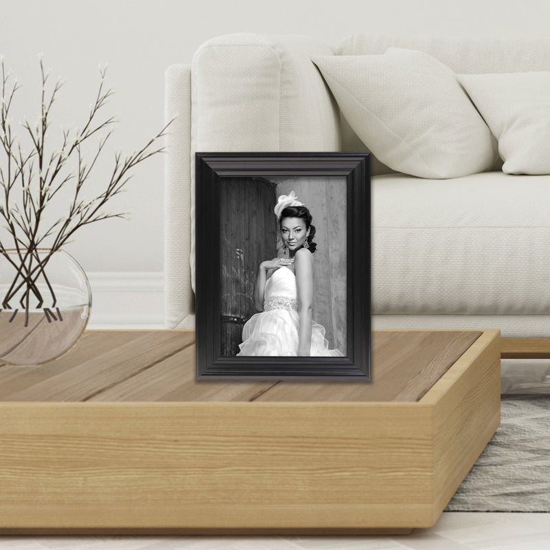 5x7 Classic Detailed Black Frame