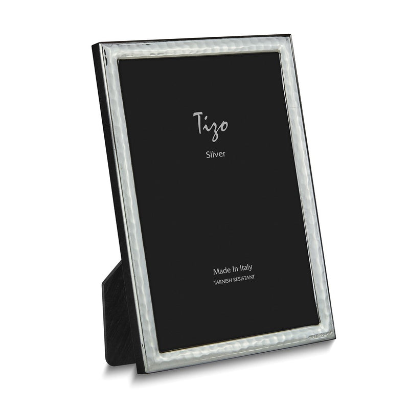 Italian Bilaminate Silver Narrow Band Hammered 4x6 Photo Frame
