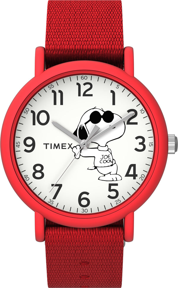 Timex x Peanuts TW2T66000 Joe Cool Weekender   34mm Red Fabric Strap Watch